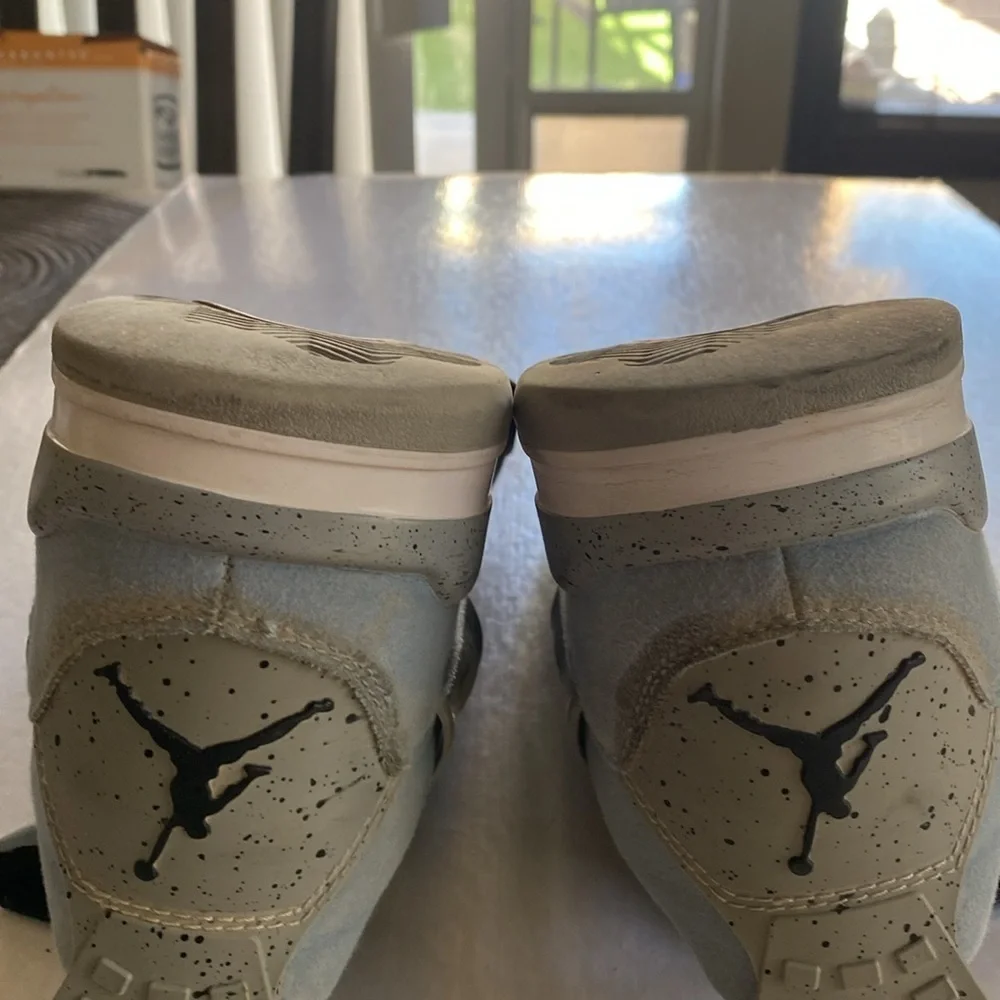 Air Jordan Flight 4 Retro Men’s Size 13 US